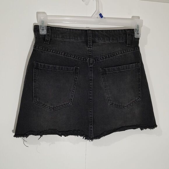 We The Free Zip Up Black Denim Mini Skirt Women's Regular Size 25 - Picture 6 of 10